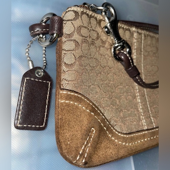 COACH SIGNATURE MINI C”s BROWN ID COIN CREDIT CARDS CASE POUCH WRISTLET RARE - Picture 7 of 9